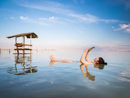 推荐3个iPhone, iPad 梯子 App提供中国大陆梯子机场回国内听音乐看视频-机场节点加速器推荐